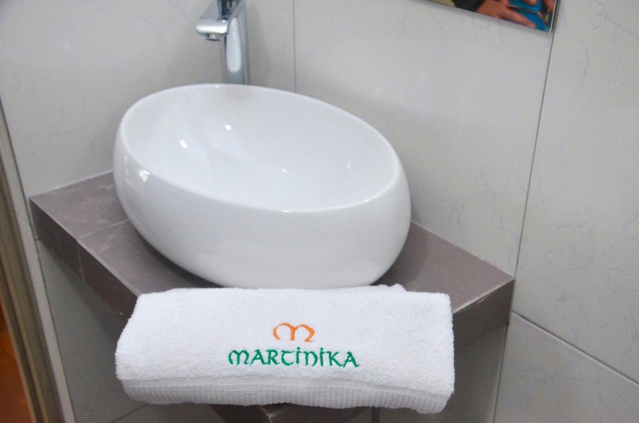 Martinika Hotel Лима Екстериор снимка