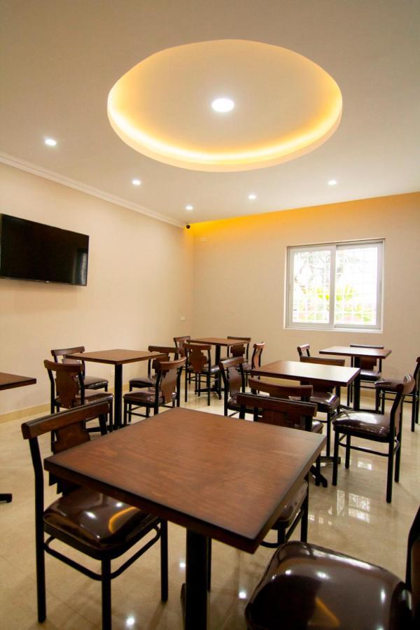 Martinika Hotel Лима Екстериор снимка
